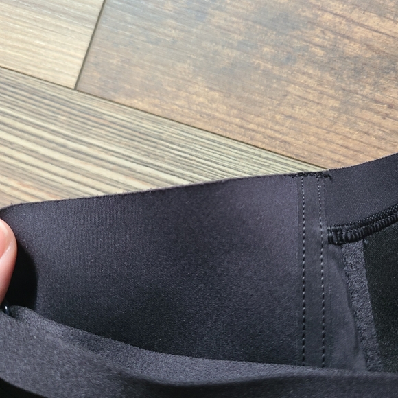 Lululemon Fine Form Bra Lacescape Spanish Rose Black Convertible Strap Women 32C - Picture 3 of 11